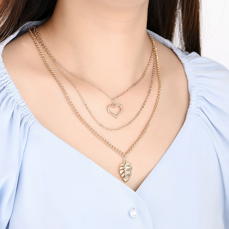 3-Piece Set of Layered Leaf Necklaces – Elegant Women's Jewelry in a Trendy Design