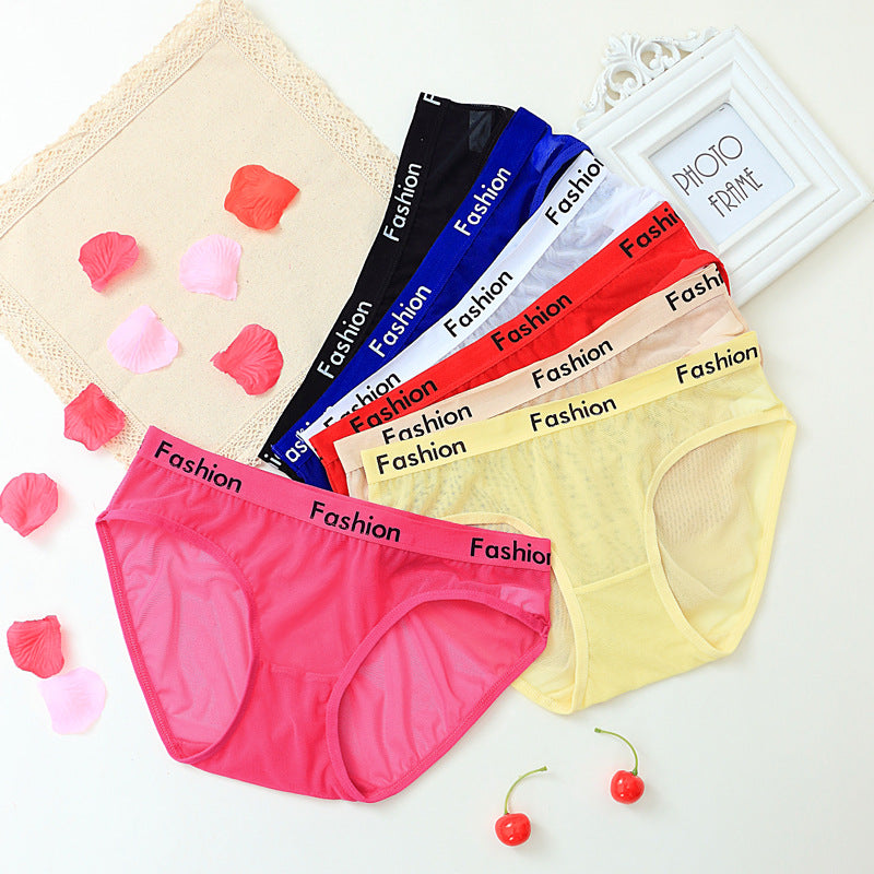 Seamless Women's Briefs – Comfortable, Breathable & Modern