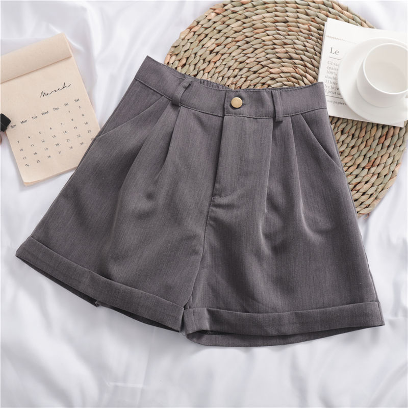 Women's Casual Shorts Loose Cuffed Summer Comfortable Elegant