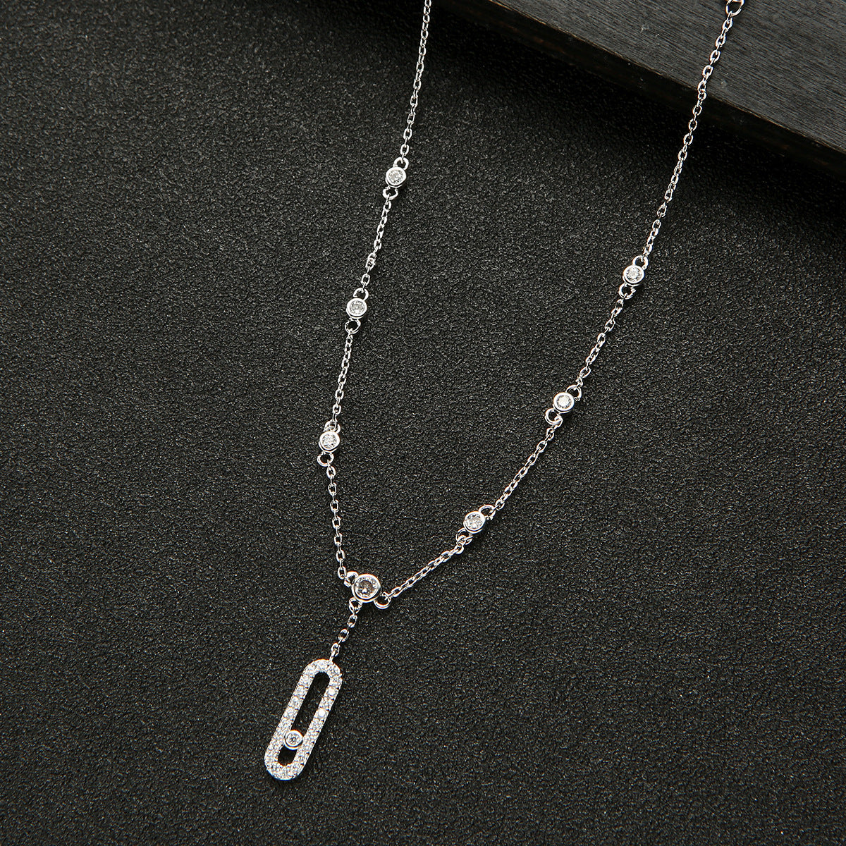 Elegant Zirconia Anklet for Women - Delicate, Timeless & Versatile