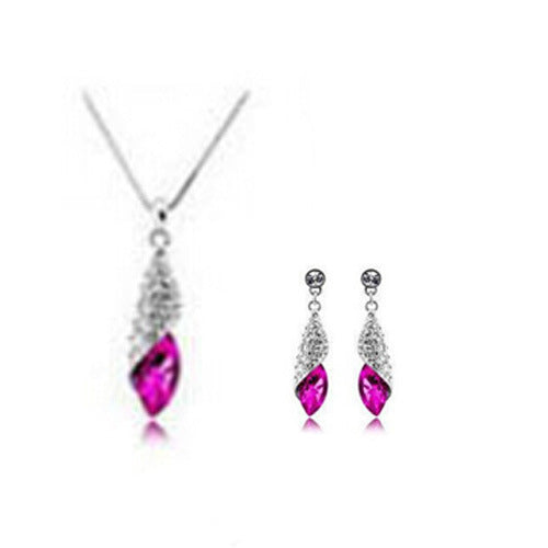 Elegantes Schmuckset – Halskette & Ohrringe im Perfekten Set für Damen