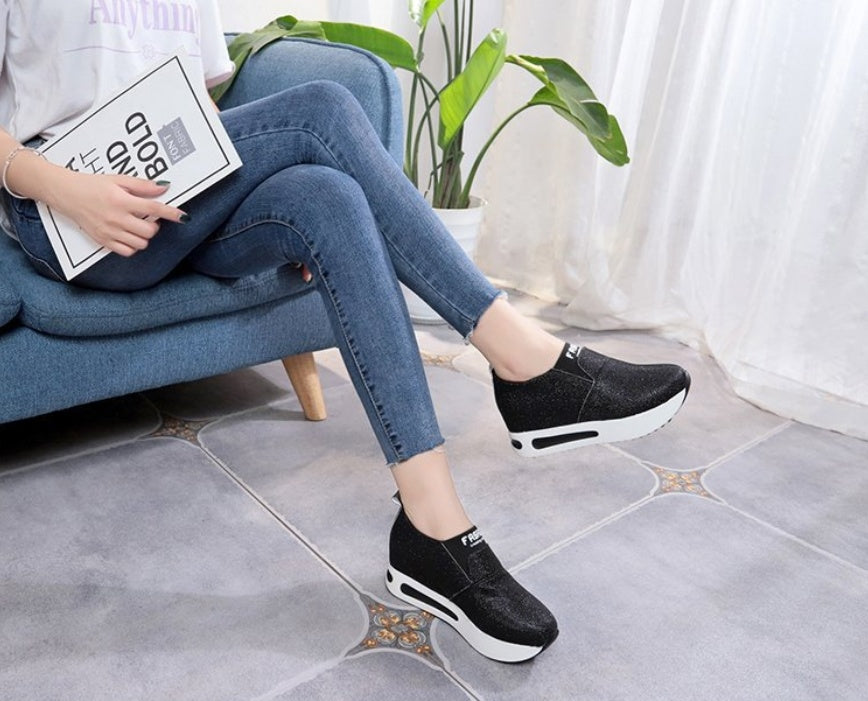 Damen Elegante Sneaker – Stilvolle Fashion Freizeit Schuhe