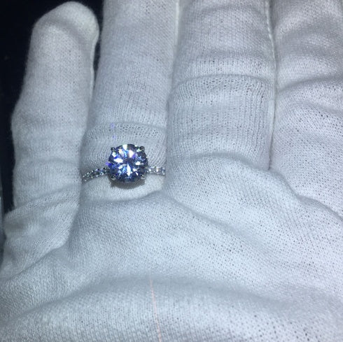 925 Sterling Silber Verlobungsring mit funkelndem Zirkonstein