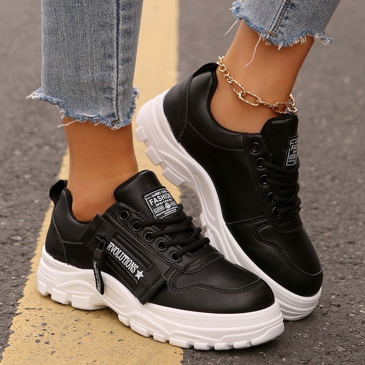 Damen Plateau Sneaker mit Seitenzipper – Sportliche Fashion Schuhe