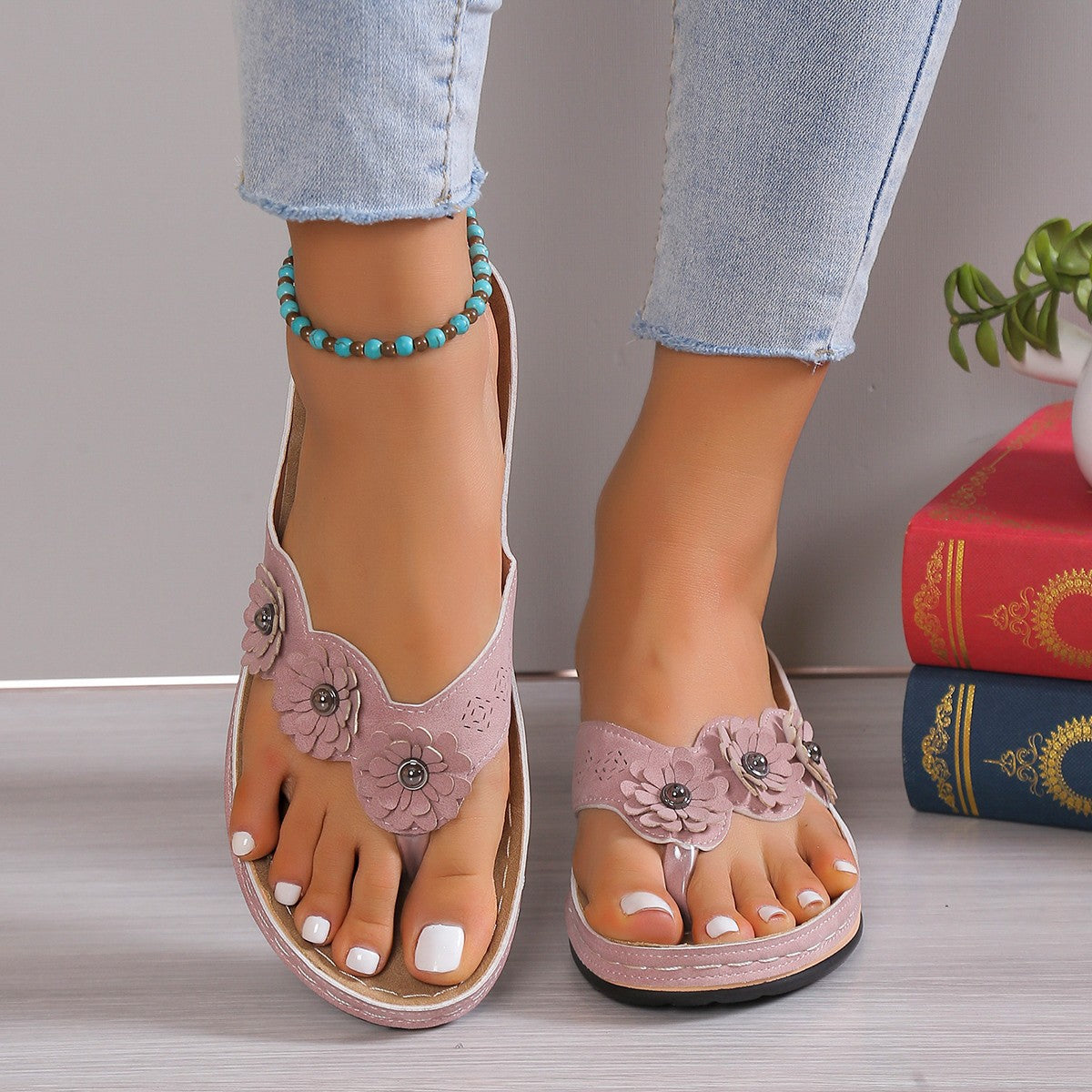 Women's Flip Flops Platform Floral Summer Comfortable Lightweight Shoes