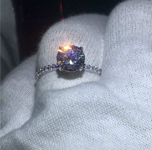 925 Sterling Silber Verlobungsring mit funkelndem Zirkonstein