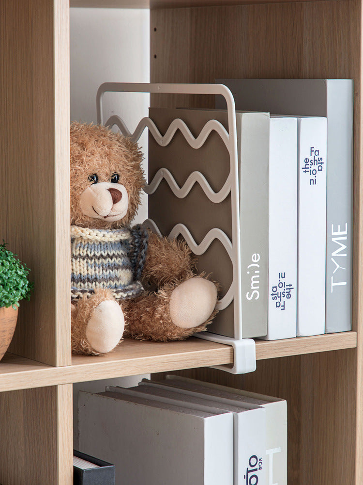 Pull-out, adjustable, space-saving cabinet organizer