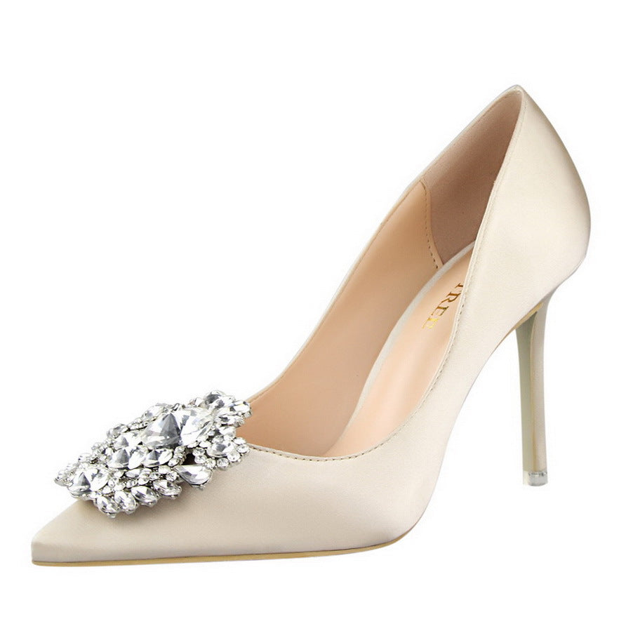 Schwarze Damen High Heels Leder | Stiletto Spitze Business Eleganz