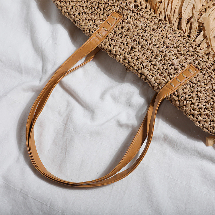 Women's Straw Bag Tassel Retro Beach Bag Shoulder Bag Summer