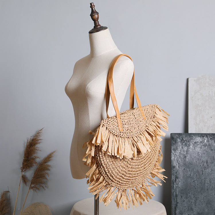 Women's Straw Bag Tassel Retro Beach Bag Shoulder Bag Summer