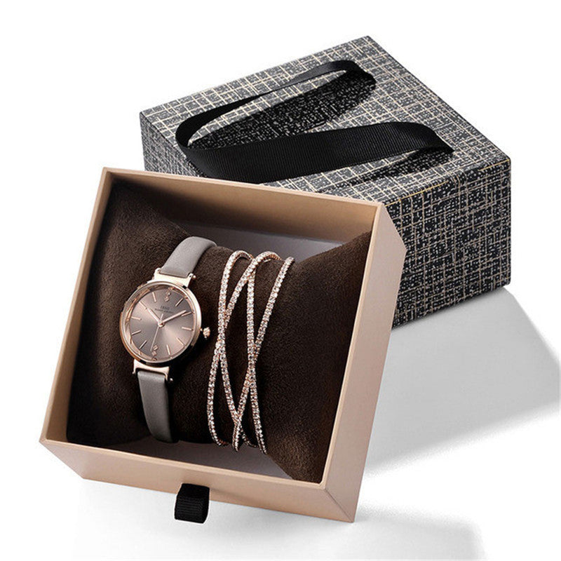 Elegante Damenuhr mit exquisiter Schubladenbox und Kristallarmbanduhr