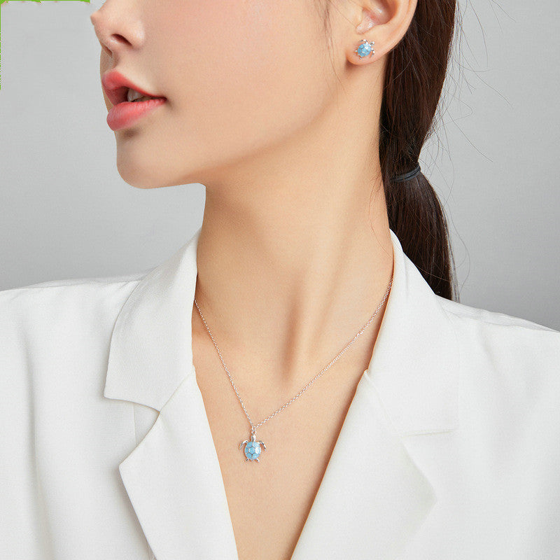 925 Sterling Silver Turtle Jewelry Set in Blue – Necklace & Earrings in a Maritime Design