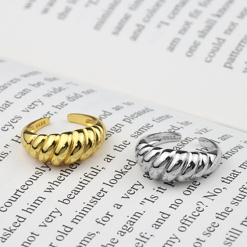Minimalistischer Croissant Ring – Offener Damenring im französischen Stil