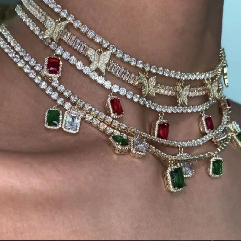 Auffällige Kristall Halskette mit buntem Anhänger – Eleganter Damen Statement Schmuck