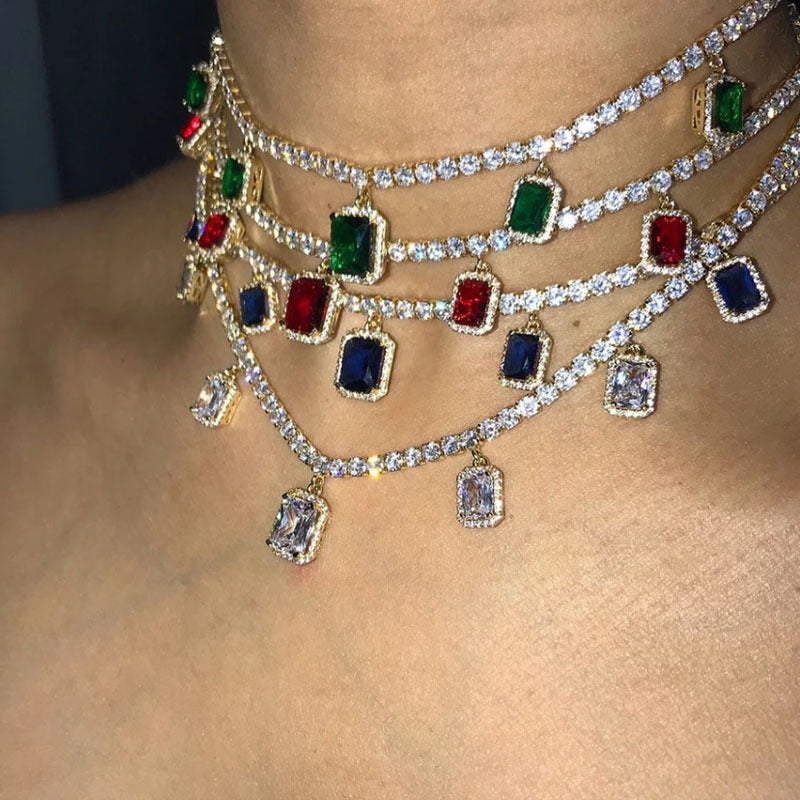 Auffällige Kristall Halskette mit buntem Anhänger – Eleganter Damen Statement Schmuck