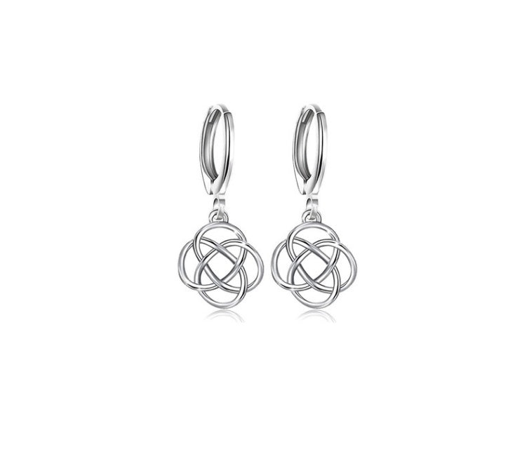 Celtic Knot Earrings - Timeless Elegance with Symbolic Design