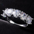 Modern Women's Ring with Round Diamond-Style Zircon - Elegant & Sparkling