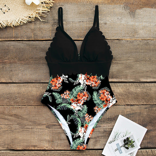Women's Plus Size Swimsuit - Elegant Shaping One-Piece