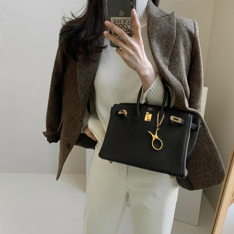 Women's Wool Blazer Solid Color – Elegant, Warm & Timeless