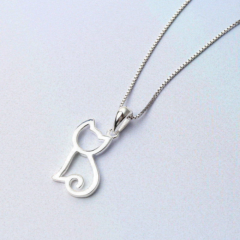 Sweet Cat Necklace in Korean Style - Minimalist & Elegant