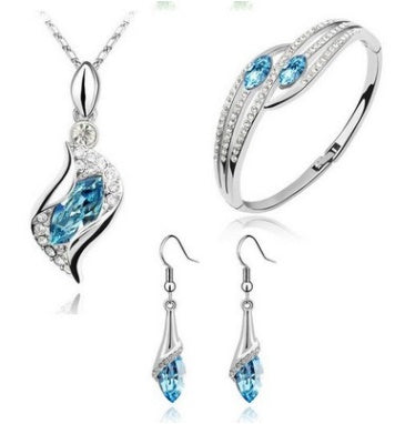 Elegant Angel Jewelry Set with Crystals – Necklace, Earrings & Bracelet in a Heavenly Design