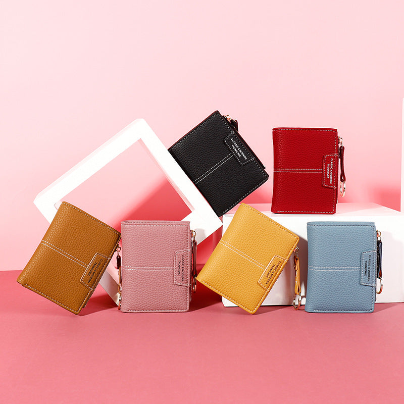 Women's Small Wallet | Card Slots & Trendy Keychain