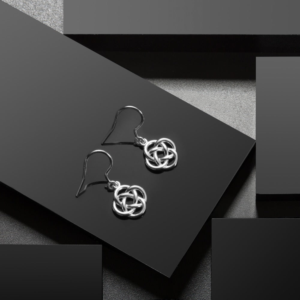 Celtic Knot Earrings - Timeless Elegance with Symbolic Design