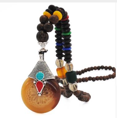 Modern Women's Necklace with Elegant Pendant – Stylish & Timeless