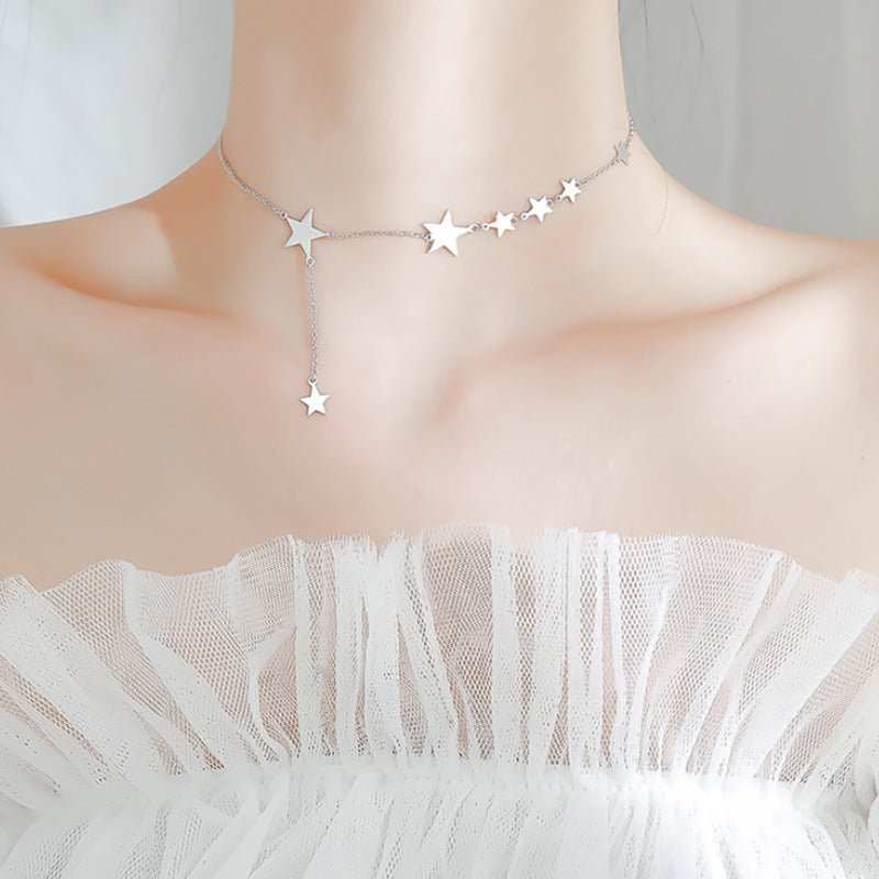 Delicate Star Necklace Short - Sparkling Women's Jewelry for an Elegant Look