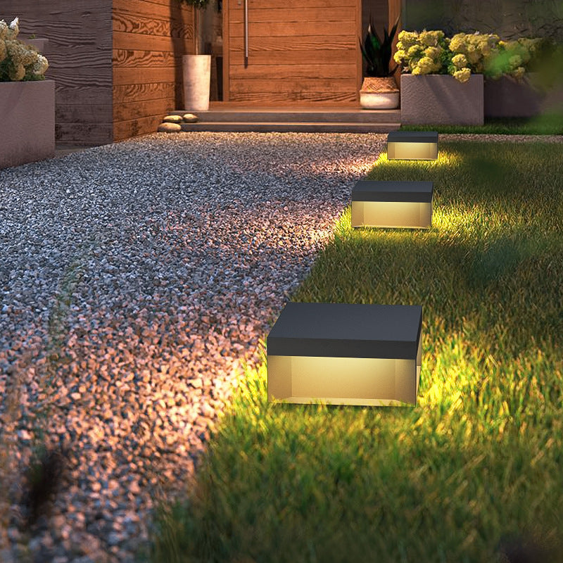 Wasserdichte Solar Gartenleuchte – LED Außenbeleuchtung für Rasen & Garten