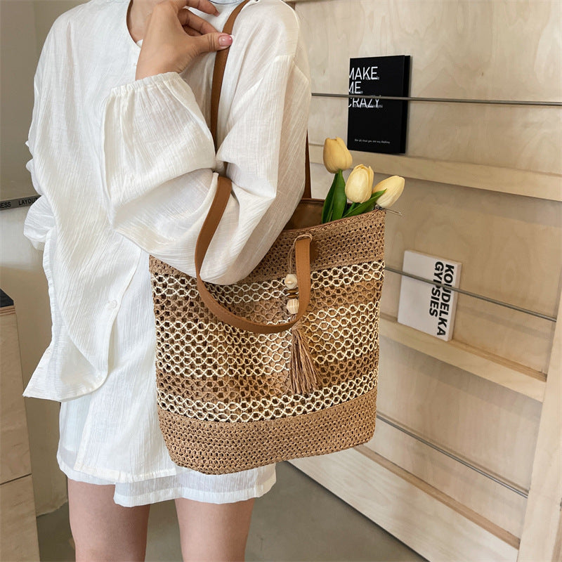 Straw Beach Bag for Women – large & summery with stripes