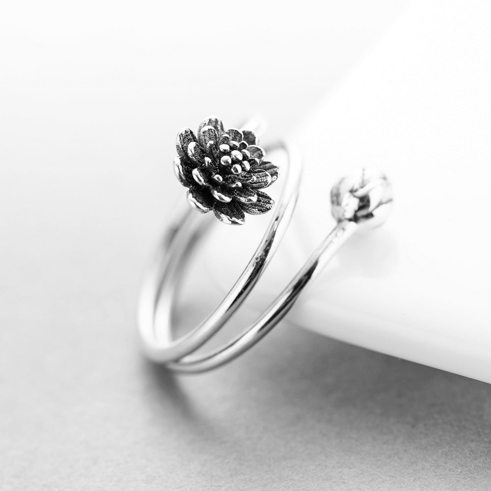 Sterling silver lotus ring