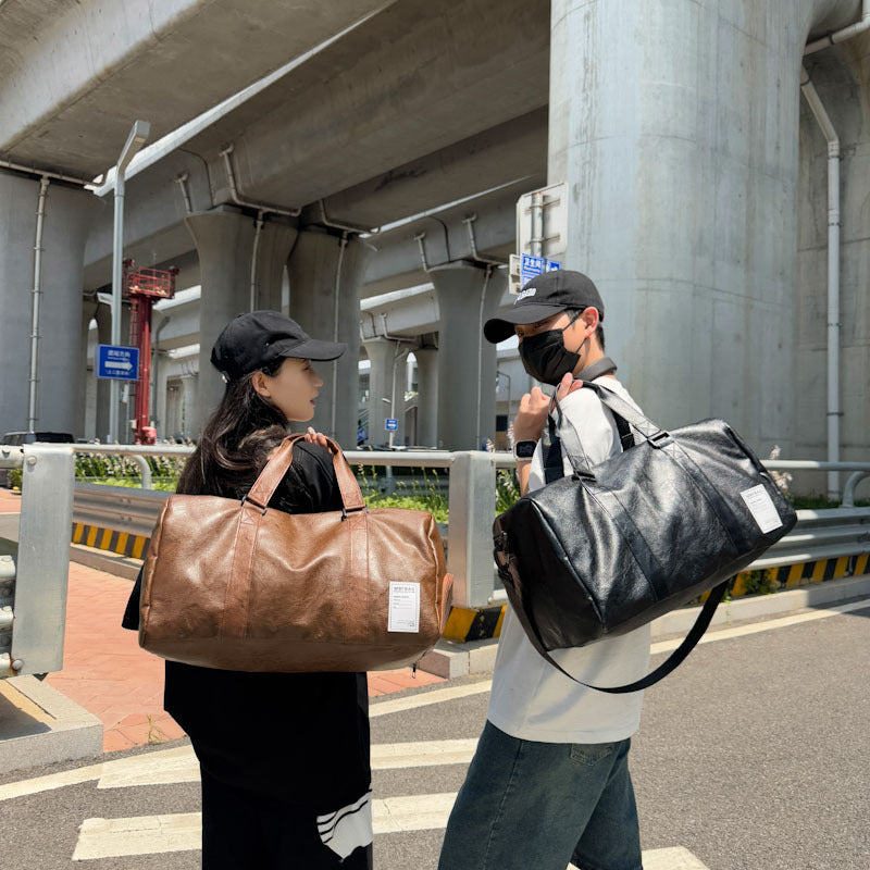 Men's Large Capacity Sports Bag – Fashionable Fitness Travel Bag