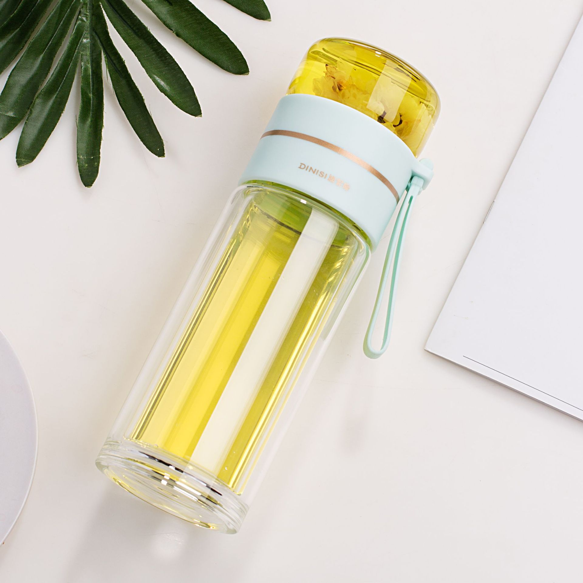 Double-Walled Glass Water Bottle with Tea Infuser – Leak-Proof Premium