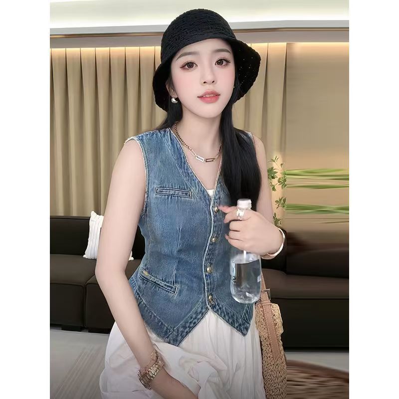 Women's Denim Mini Vest – Washed, Trendy & Modern