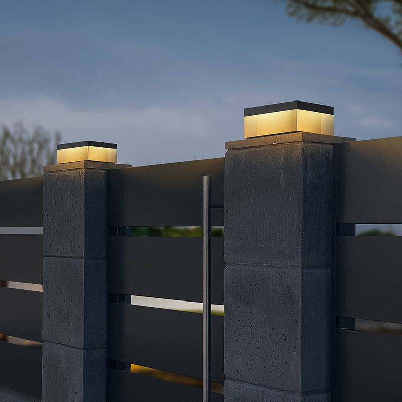 Wasserdichte Solar Gartenleuchte – LED Außenbeleuchtung für Rasen & Garten