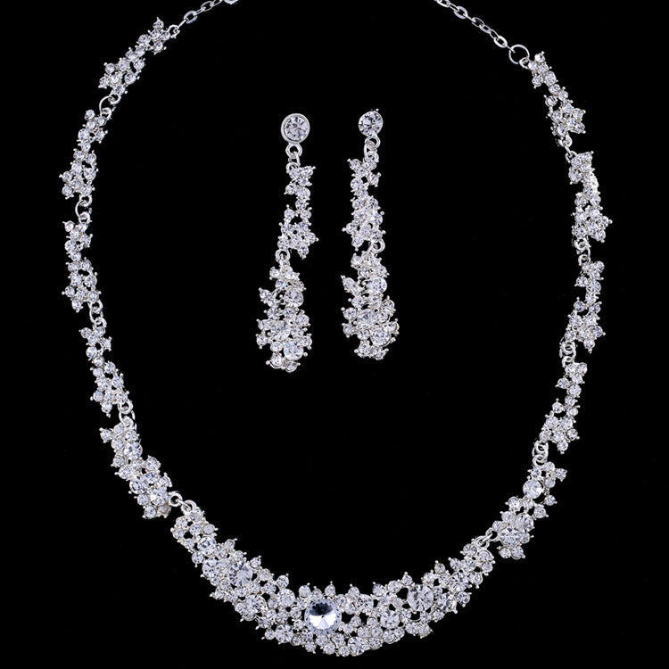 Luxuriöses Brautschmuck Set mit Kristallanhänger – Halskette & Ohrringe für Hochzeit