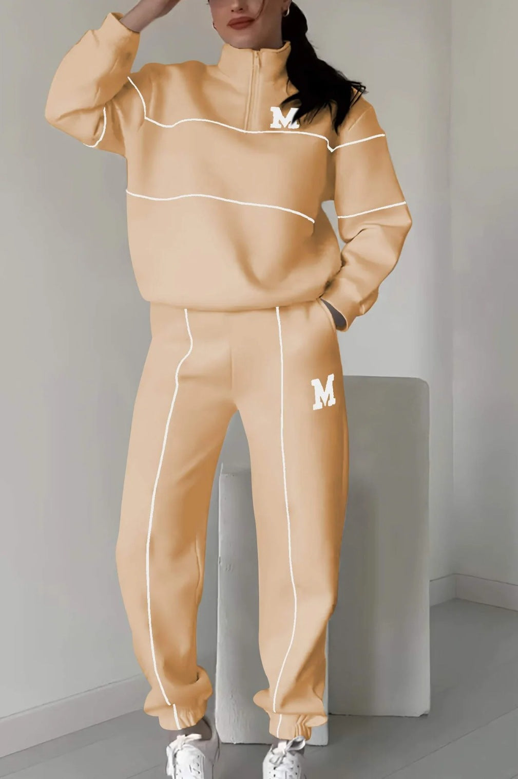 Women's 2-Piece Jogging Suit – Oversize Sweatshirt & Pants with Pockets
