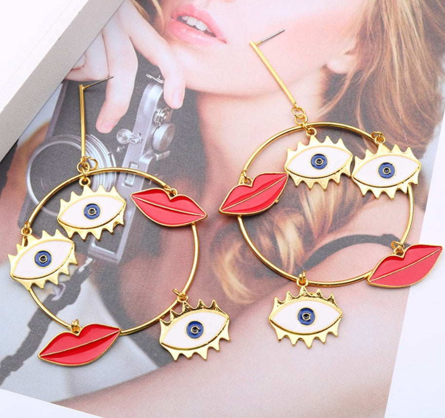 LOVE Statement Earrings - Punk Style Drop Earrings with Modern Design