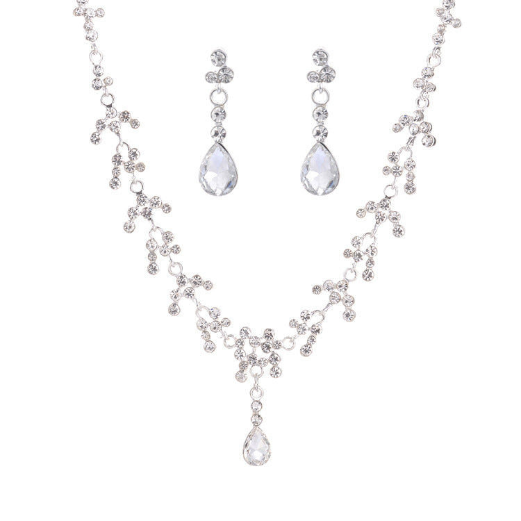 Elegant Teardrop Zirconia Bridal Jewelry Set in Korean Design – Necklace & Earrings
