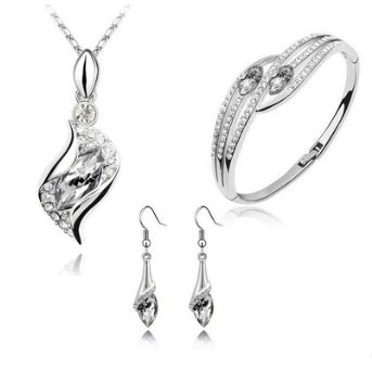 Elegant Angel Jewelry Set with Crystals – Necklace, Earrings & Bracelet in a Heavenly Design