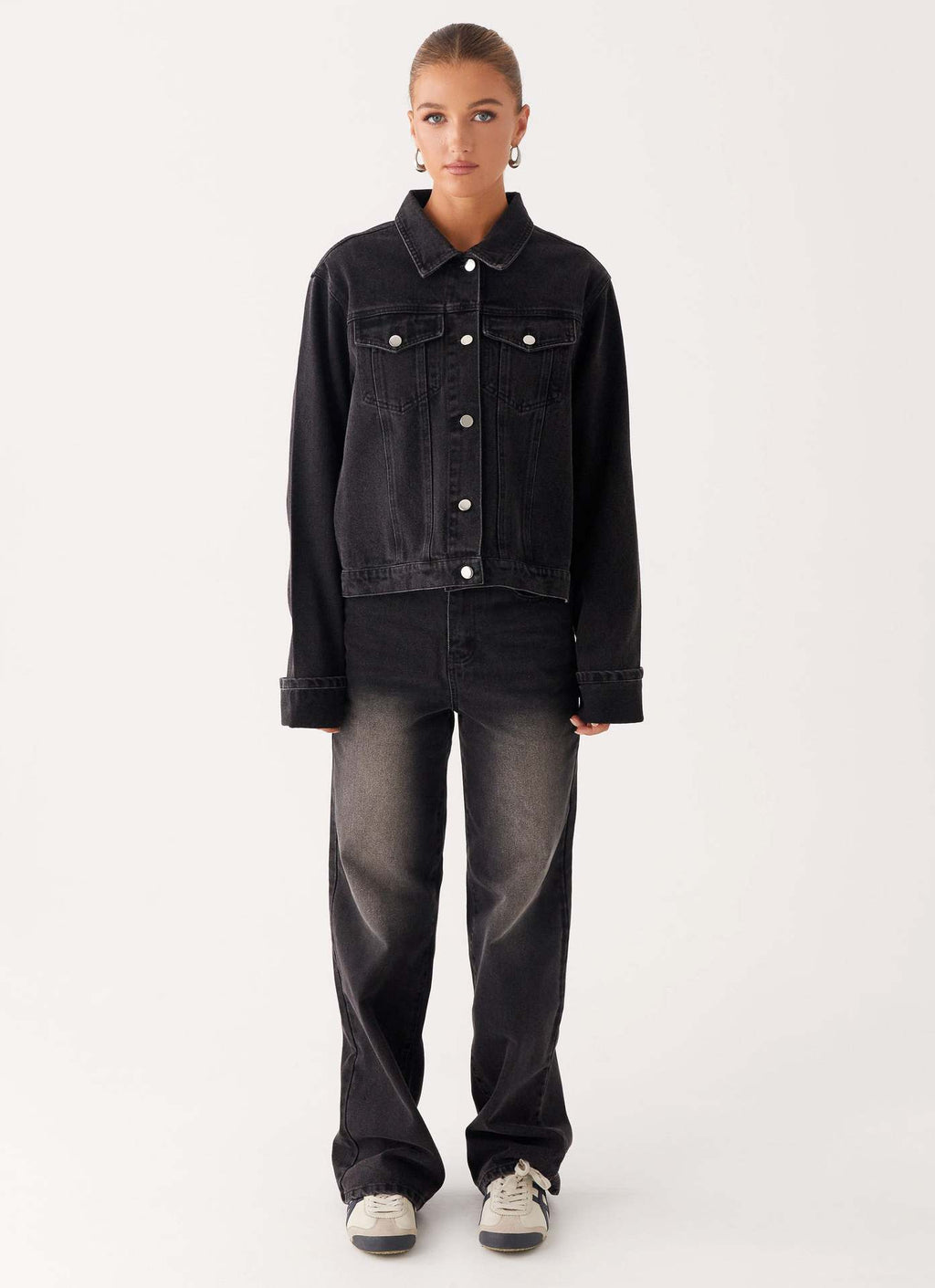 Women's Denim Jacket | Casual Denim Jacket with Turn-Down Collar