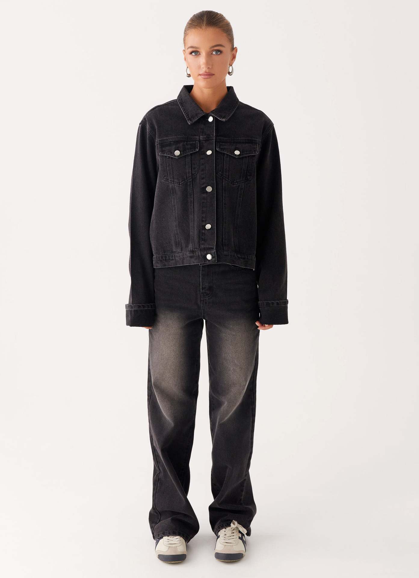 Women's Denim Jacket | Casual Denim Jacket with Turn-Down Collar