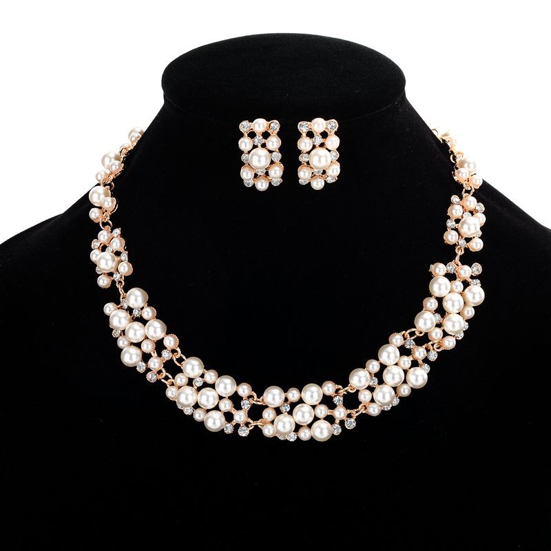 Luxuriöses Perlen Schmuckset für Braut – Elegante Halskette & Ohrringe im zeitlosen Design