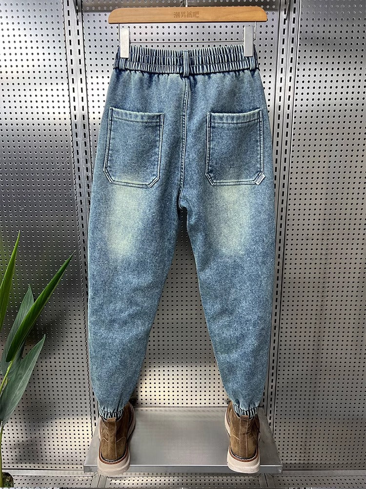 Men's Vintage Tapered Fit Jeans – Washed Denim with Buttons