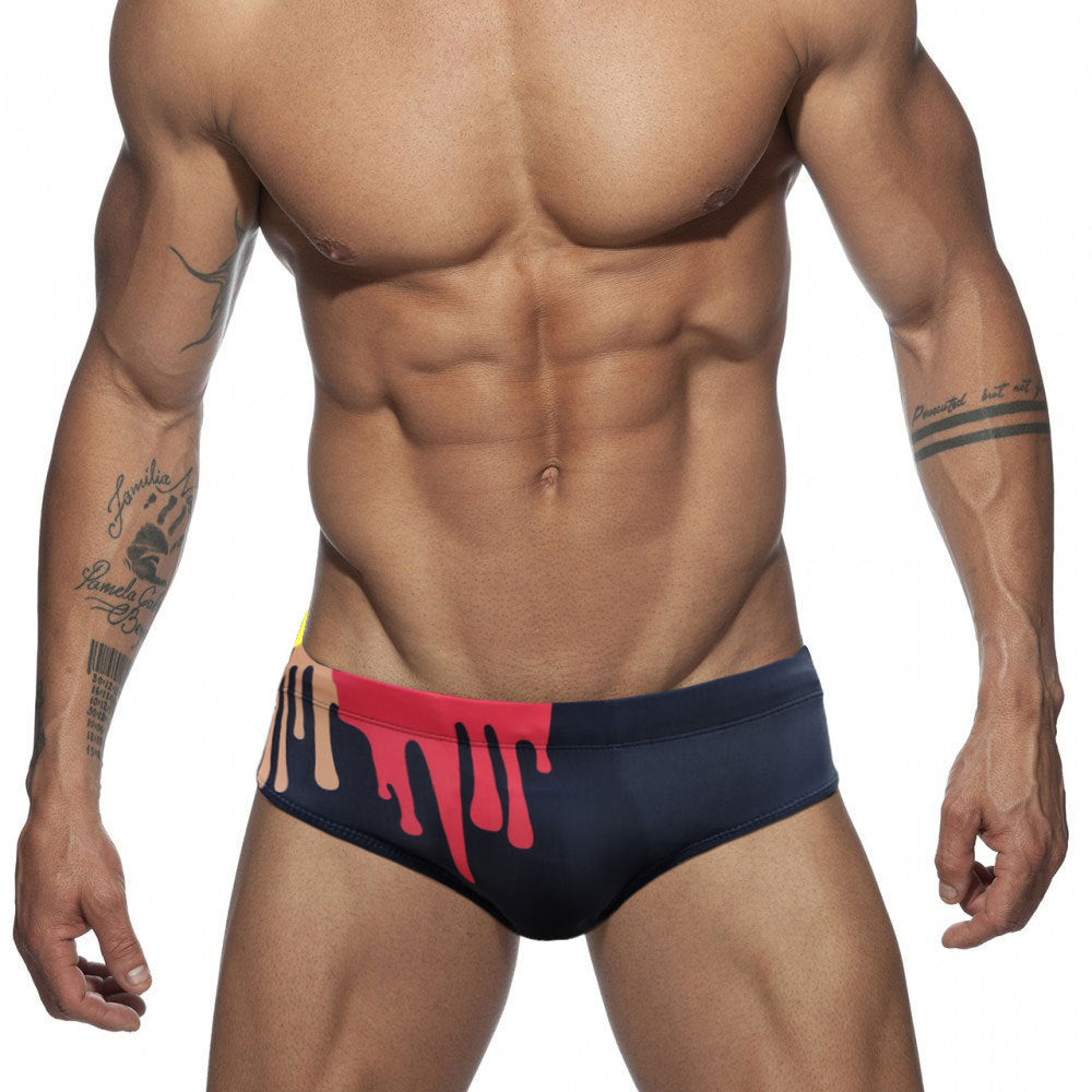 Men's Sexy Swim Briefs - Colorful Swimwear with Modern Print