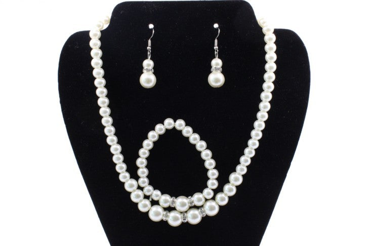 Luxurious Pearl Bridal Jewelry Set – Necklace, Earrings & Bracelet for Wedding