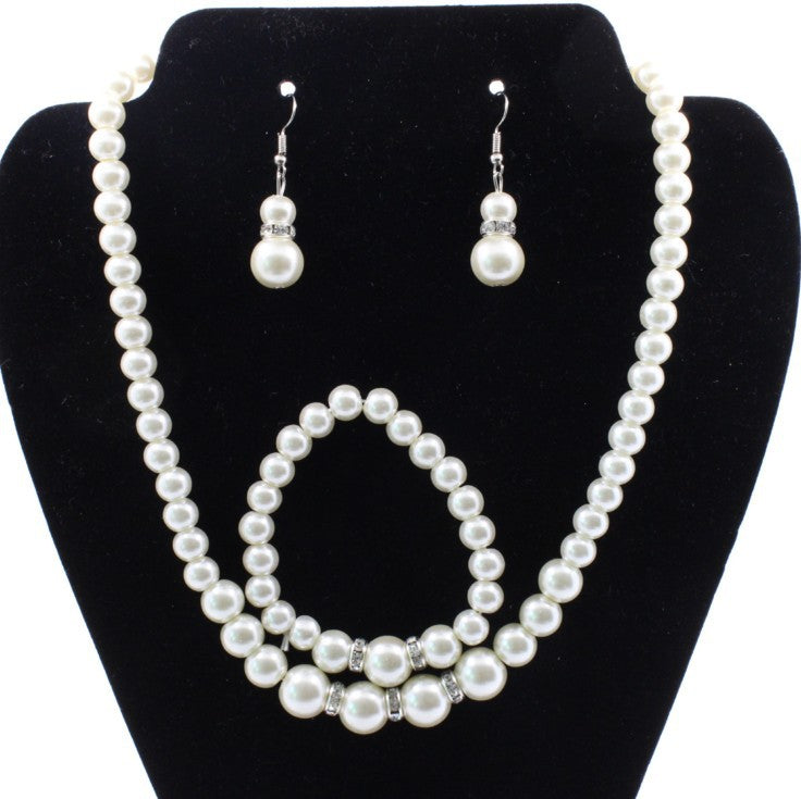 Luxurious Pearl Bridal Jewelry Set – Necklace, Earrings & Bracelet for Wedding