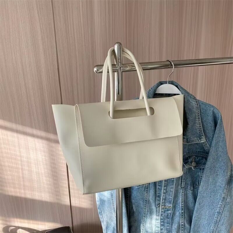 Large Women's Tote Bag – Retro Shoulder Bag with Lots of Storage Space
