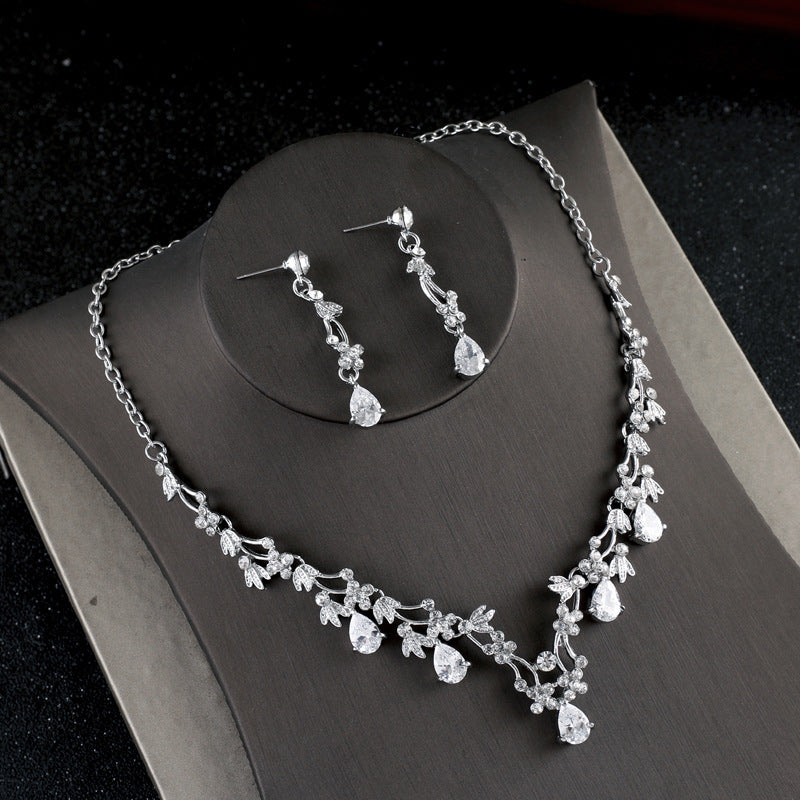 Elegantes Zirkonia Schmuckset im Korea-Design – Halskette & Ohrringe für Hochzeit & Abendmode